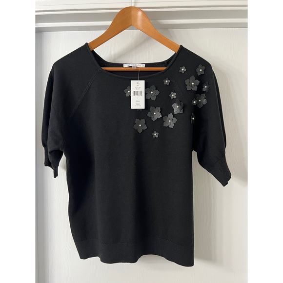 Sioni Women’s Black Floral Embellished Top Size Large - Picture 7 of 8